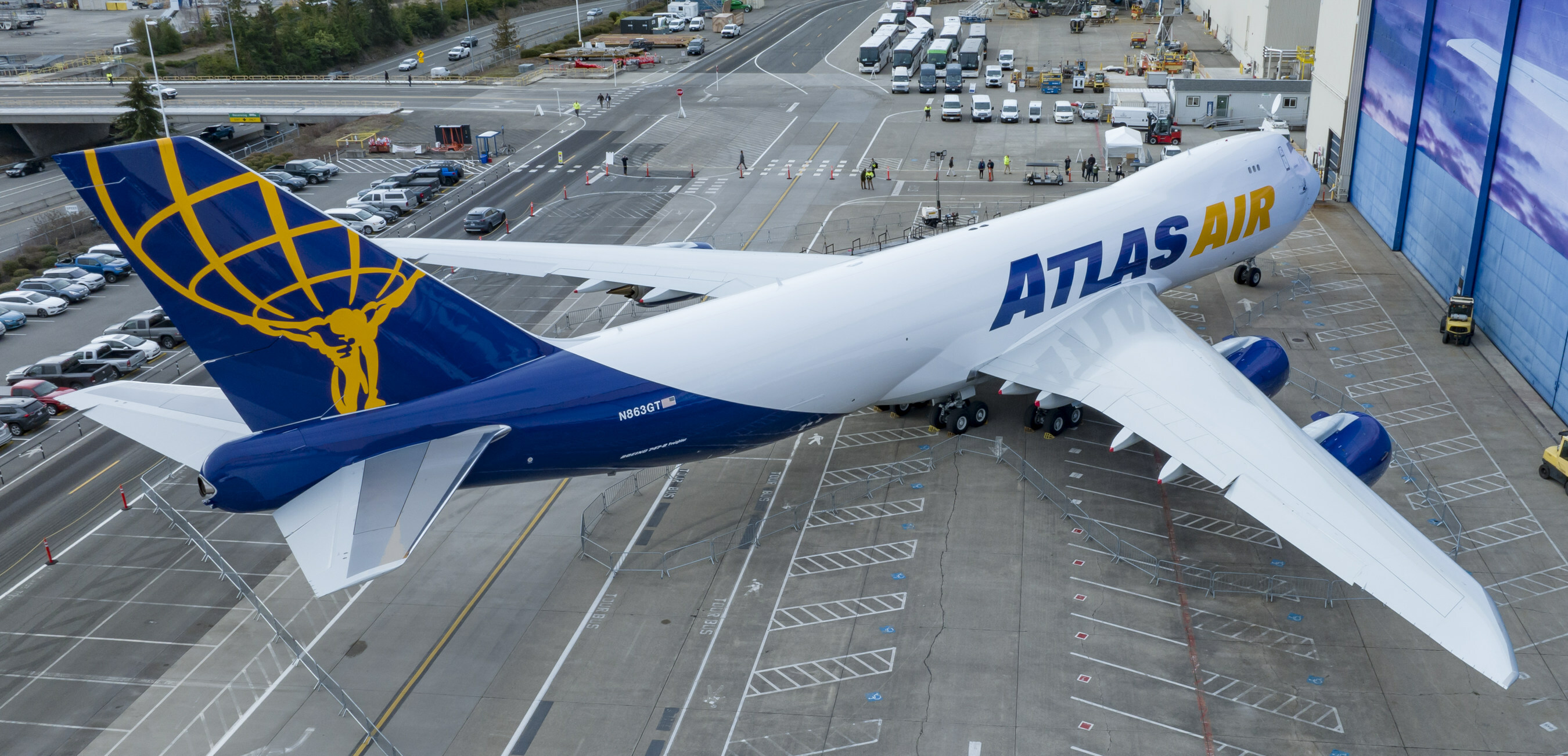 Boeing delivers the last 747 to be built