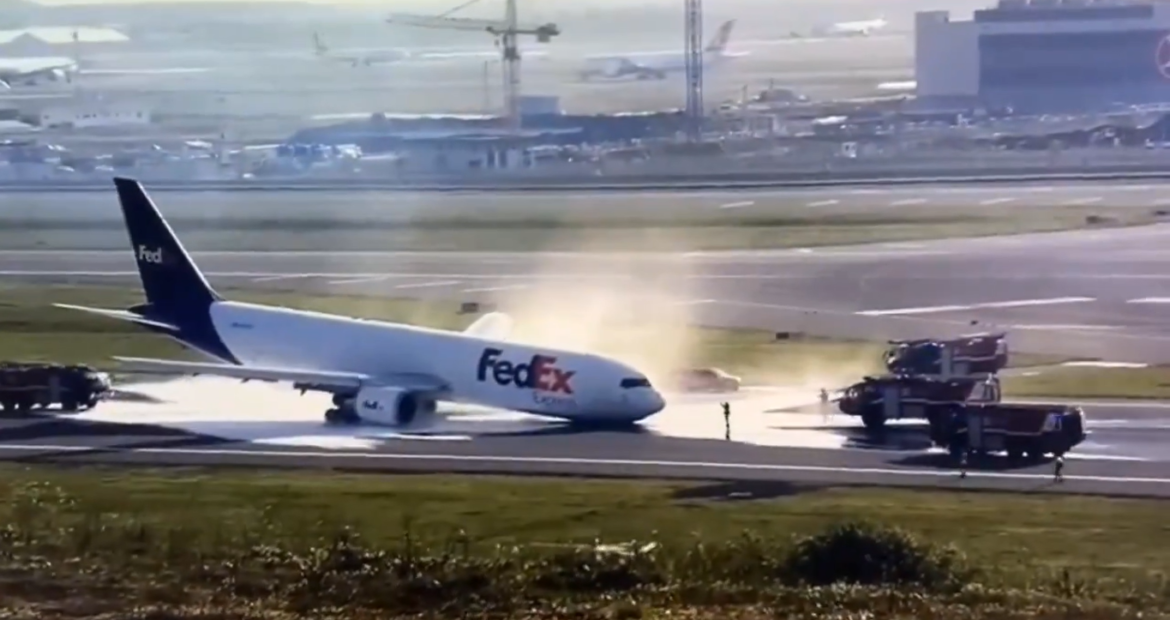 WATCH: FedEx plane lands without nose gear in Istanbul